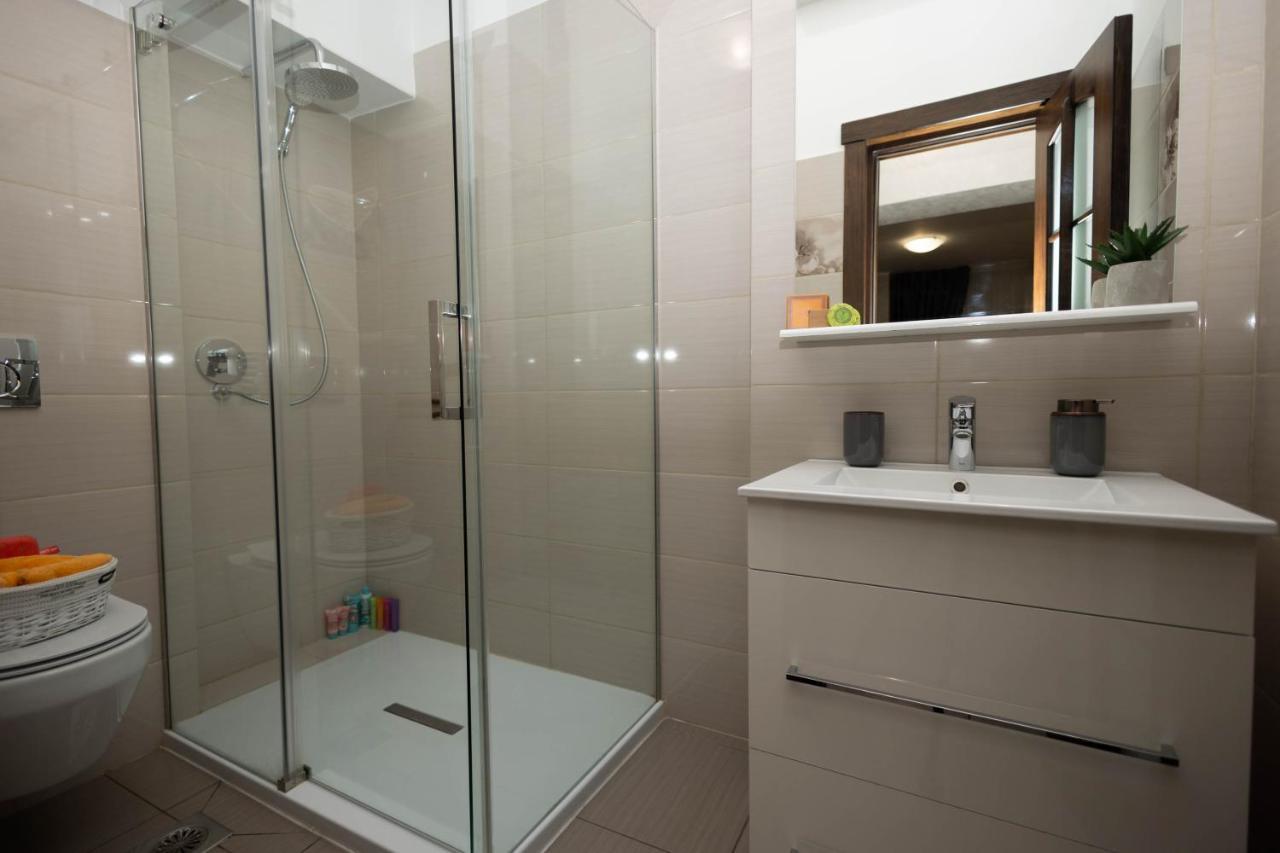 דירות יאשי Central Apartament 4 מראה חיצוני תמונה